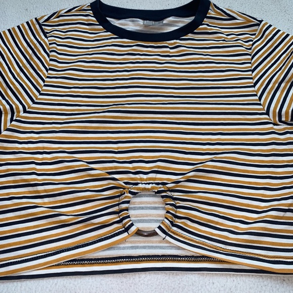 ASOS cropped striped tee - Picture 3 of 3